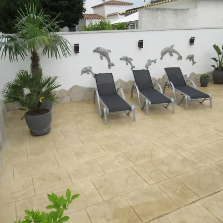 Casa Montrgi Empuriabrava Сasa de vacaciones *